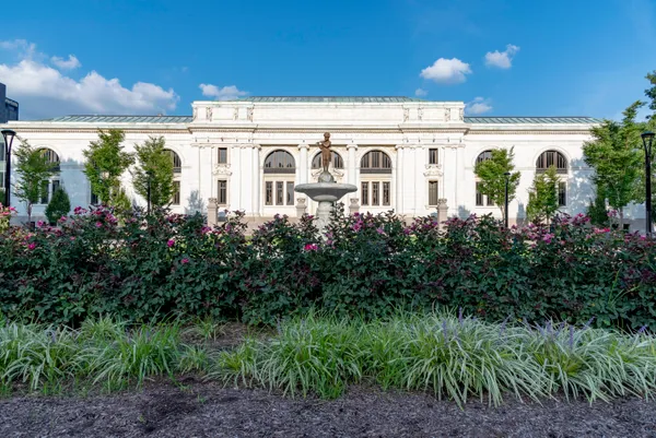 Grand Openings and Literary Giants: What's On in Columbus Today