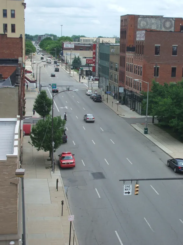 Pedestrian critically injured after being struck on East Main Street in east Columbus late Sunday