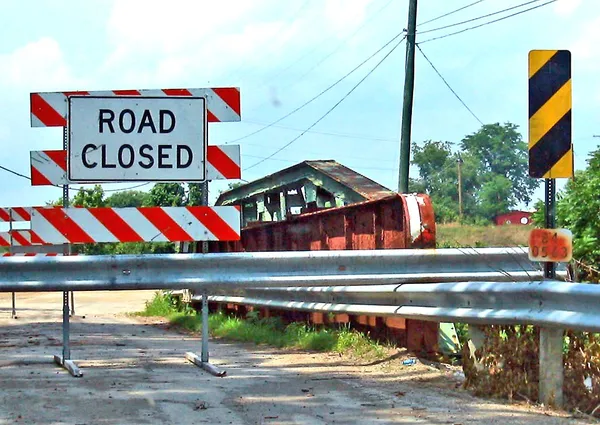 High Street Bridge Closure and Riverside Hospital Reroutes Impact Monday Commute