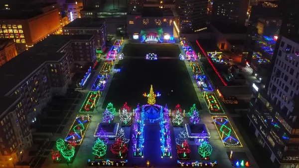 Couch Live at A&R Music Bar and Winter Wanderlights Today