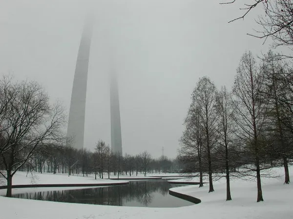 A Gray Midweek in the Arch City: Overcast Skies and Late-Night Flurries Forecast